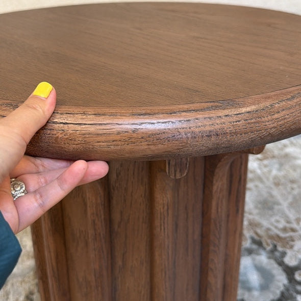 Corin Side Table White oak（karhyn studio sale）
