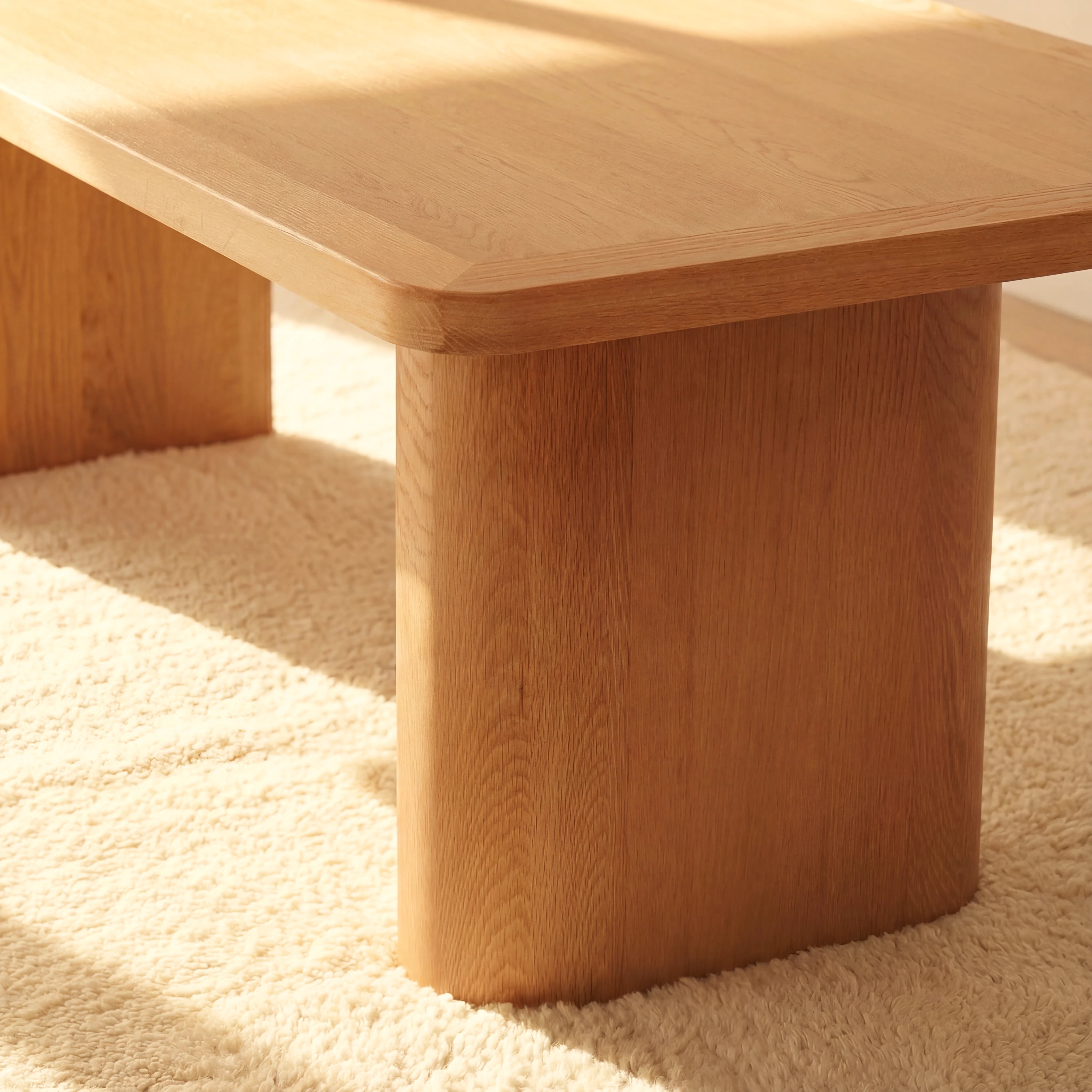 Ovelo Dining Table All-oak construction